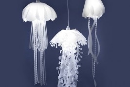 Illuminated by jellyfish - thumbnail_3