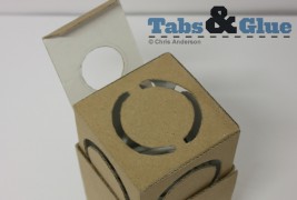 Recycled cardboard lamp - thumbnail_2