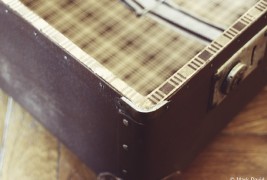 Suitcase desk - thumbnail_2