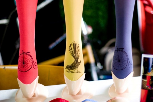 Printed vintage style hosiery