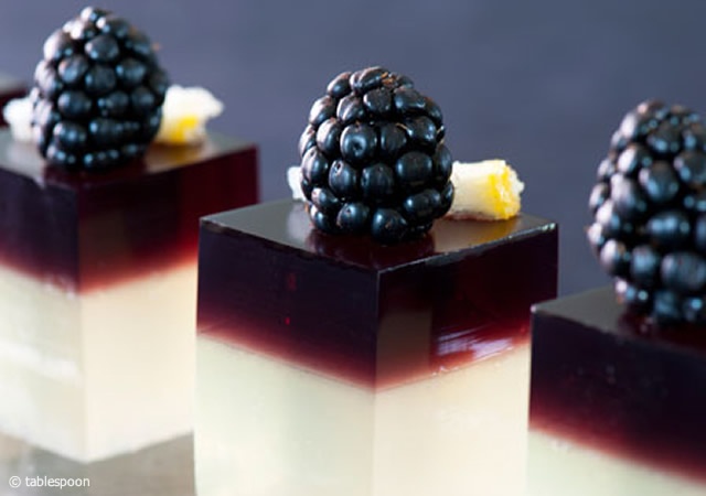 Bramble jelly shot