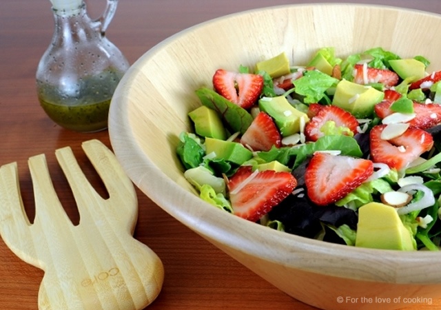 Insalata di fragole e avocado