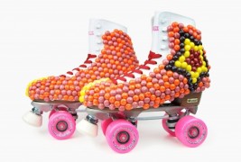 Oggetti ricoperti di Skittles - thumbnail_1