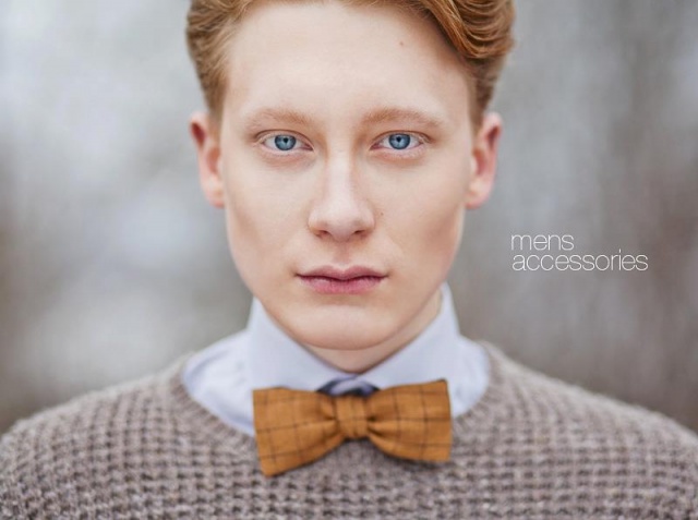 April Look bow-ties