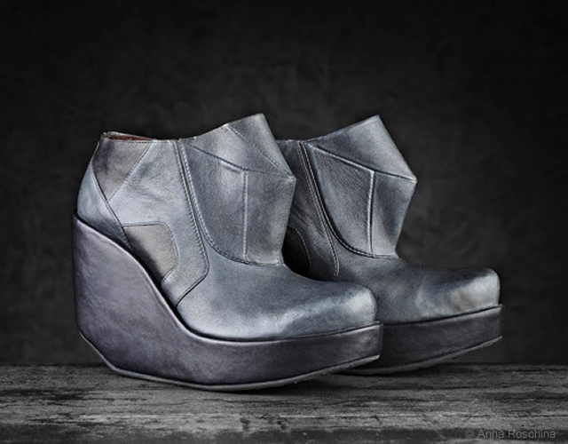 Entropy footwear by Anna Roschina