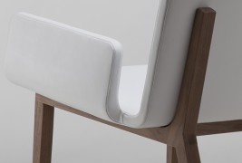 Enfold lounge chair - thumbnail_4