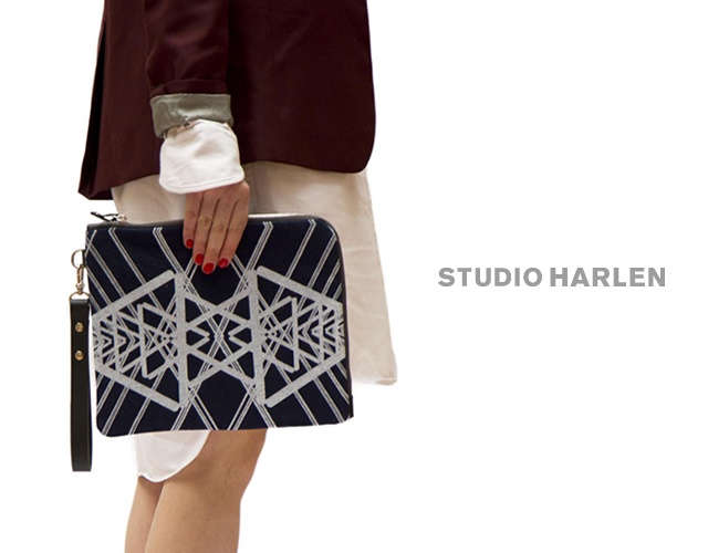 Studio Harlen printed clutch