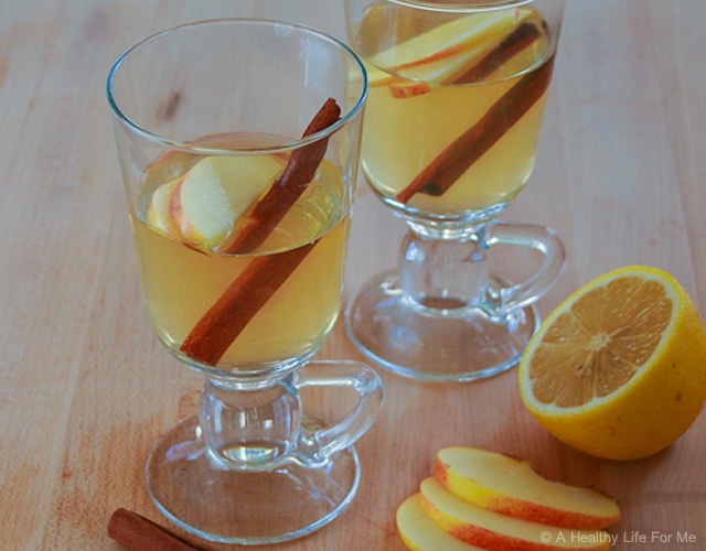 Hot toddy alle mele | Image courtesy of A Healthy Life For Me