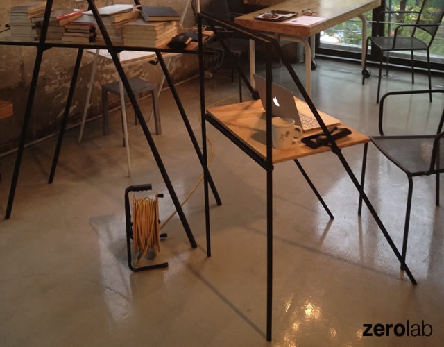 A desk | Image courtesy of ZeroLab