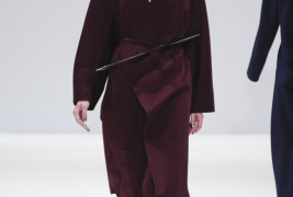 Yifang Wan autunno/inverno 2013 - thumbnail_1