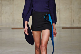 J.W. Anderson fall/winter 2013 - thumbnail_8