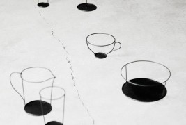 Thin Black vase by Nendo - thumbnail_4