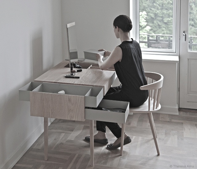 Private desk | Image courtesy of Theresa Arns