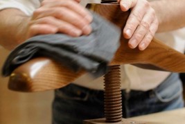 Gentleman’s valet by Sam Brown - thumbnail_3