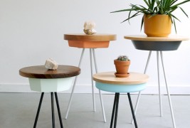 Tripod table family - thumbnail_1