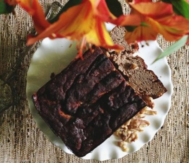 Pane alla banana con burro di anacardi