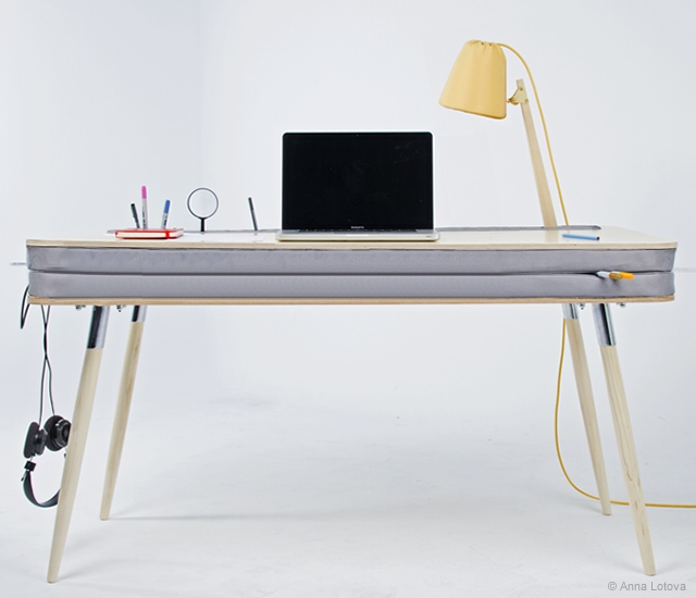 Oxymoron desk | Image courtesy of Anna Lotova